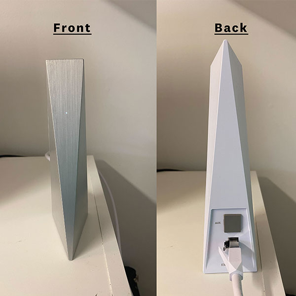 starlink wireless modem front and back